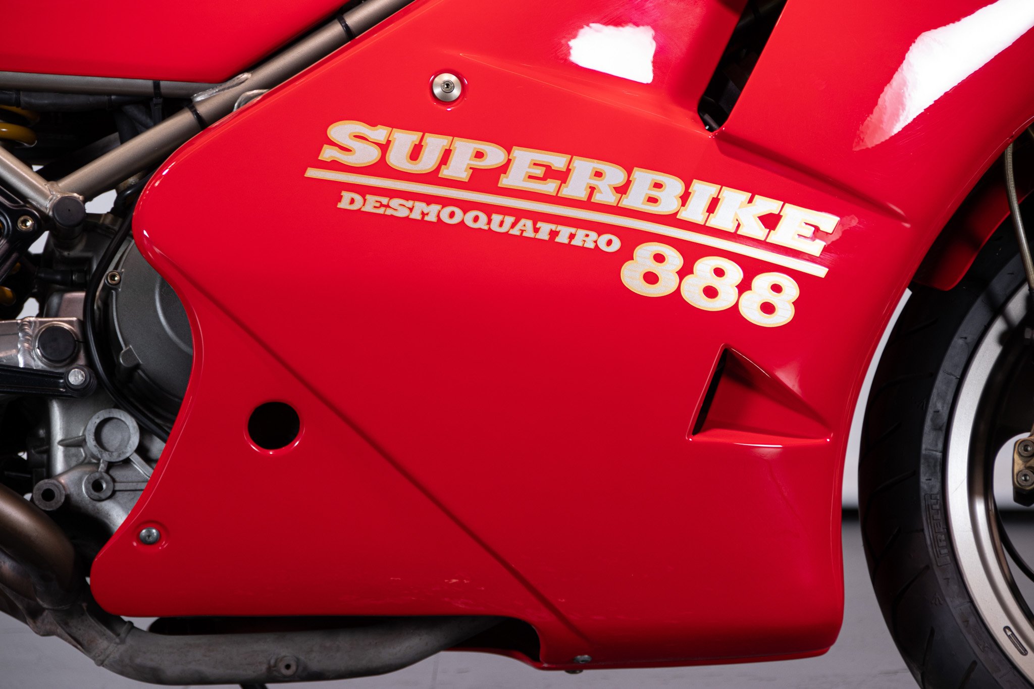 Ducati SUPERBIKE 888 DESMOQUATTRO 