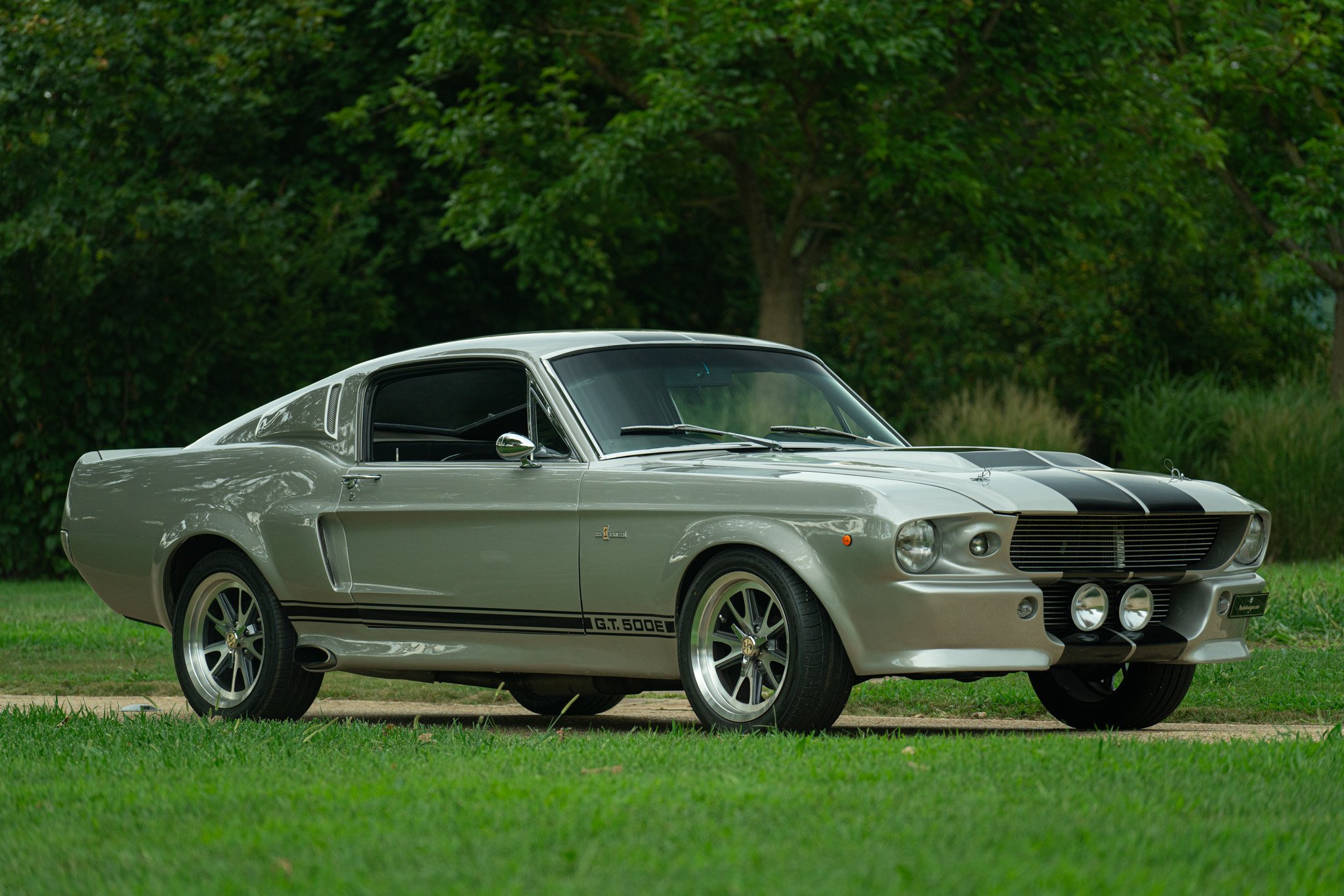 Ford Mustang Shelby GT500 Eleanor Replica 