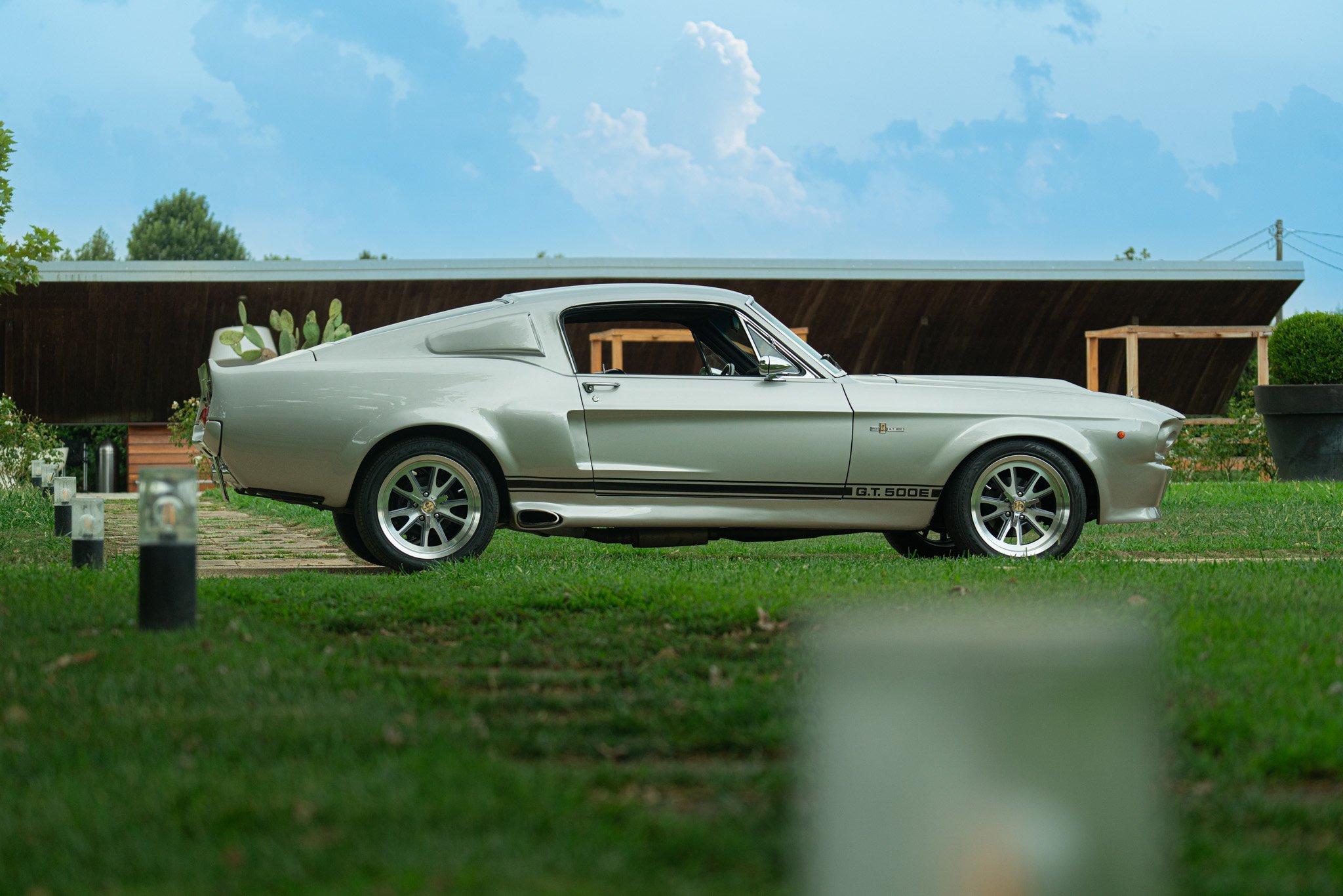 Ford Mustang Shelby GT500 Eleanor Replica 