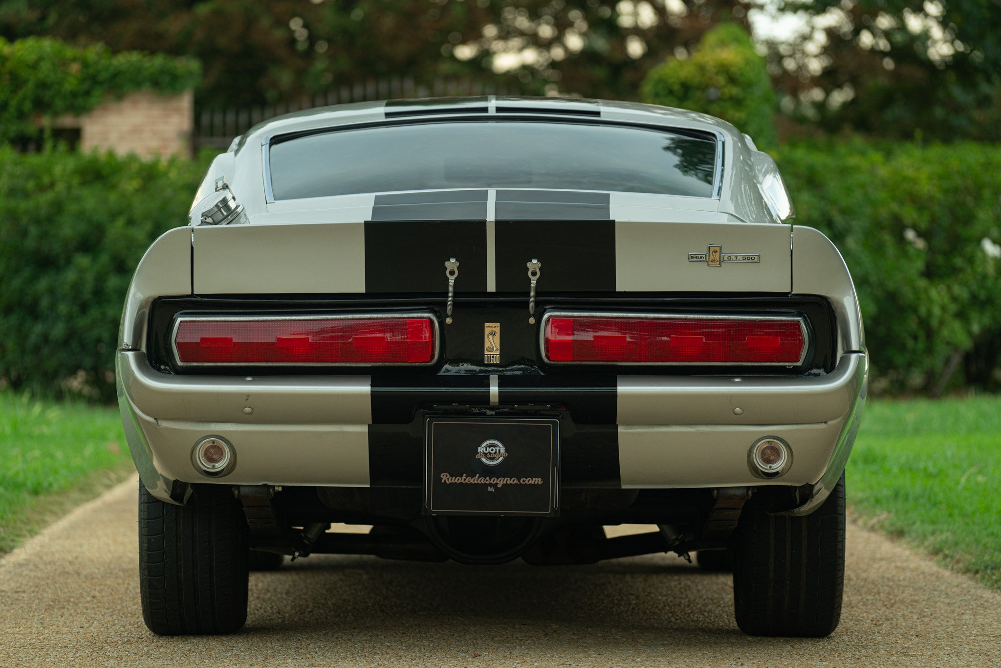 Ford Mustang Shelby GT500 Eleanor Replica 