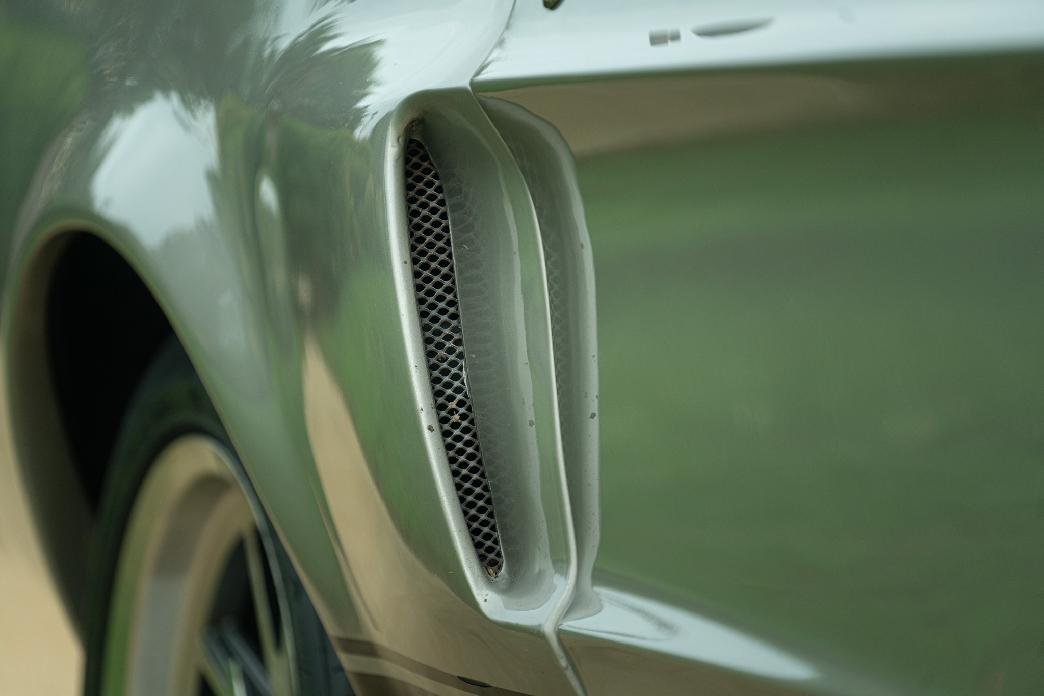 Ford Mustang Shelby GT500 Eleanor Replica 