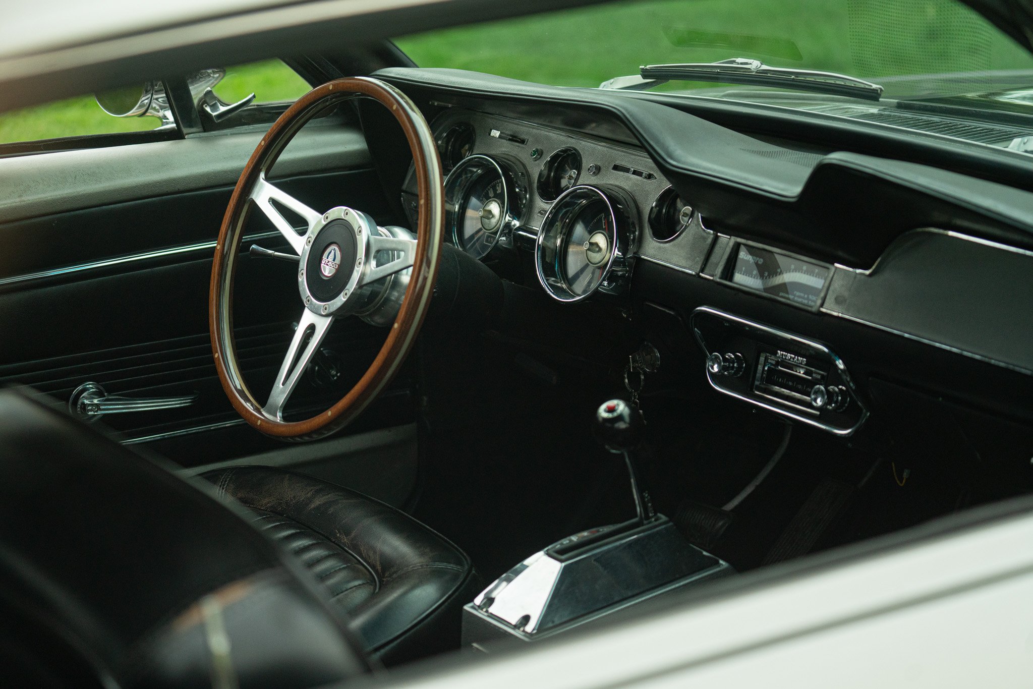 Ford Mustang Shelby GT500 Eleanor Replica 
