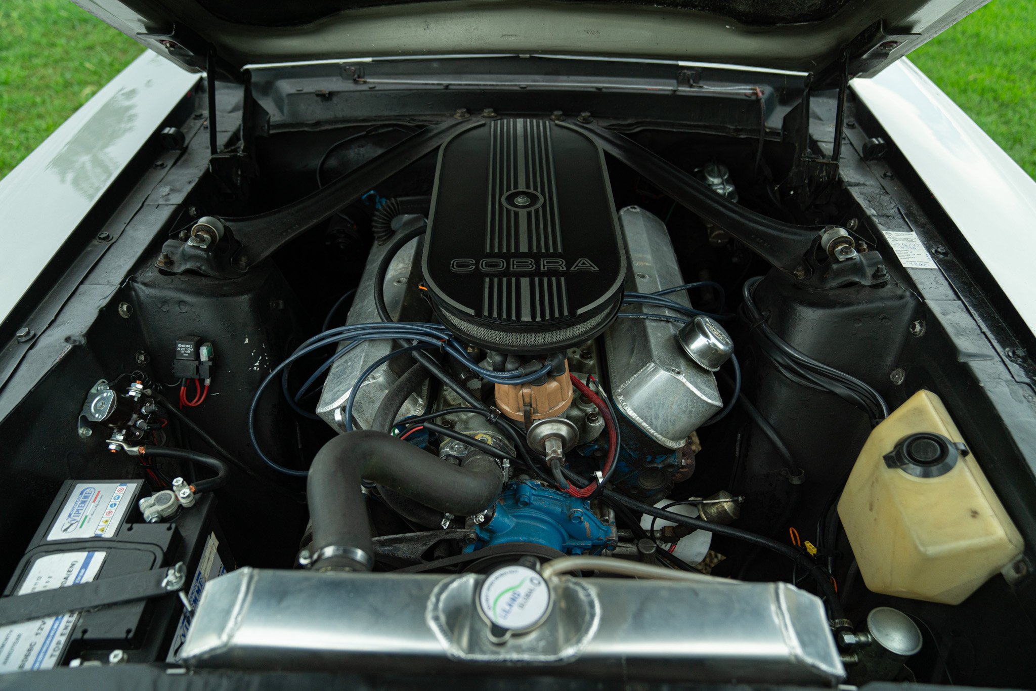 Ford Mustang Shelby GT500 Eleanor Replica 