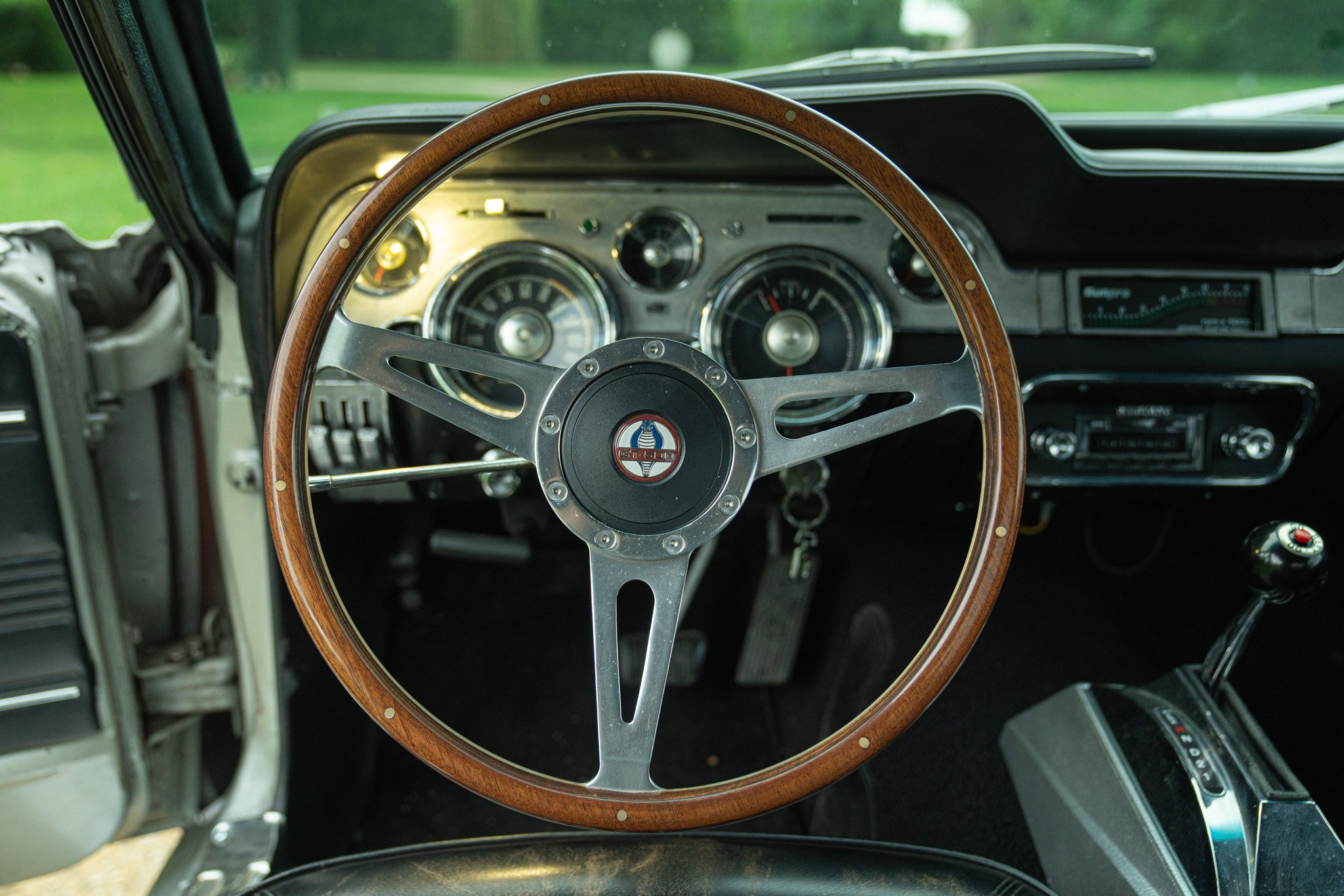 Ford Mustang Shelby GT500 Eleanor Replica 