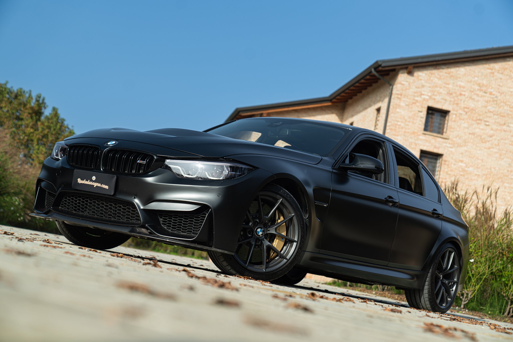 BMW M3 CS 