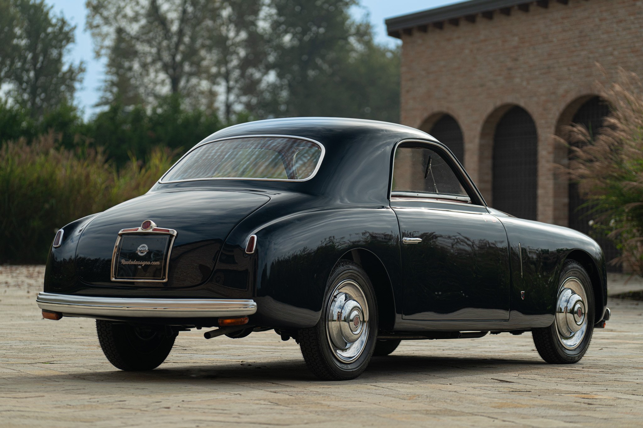 Fiat 1100 GHIA GIOIELLO 