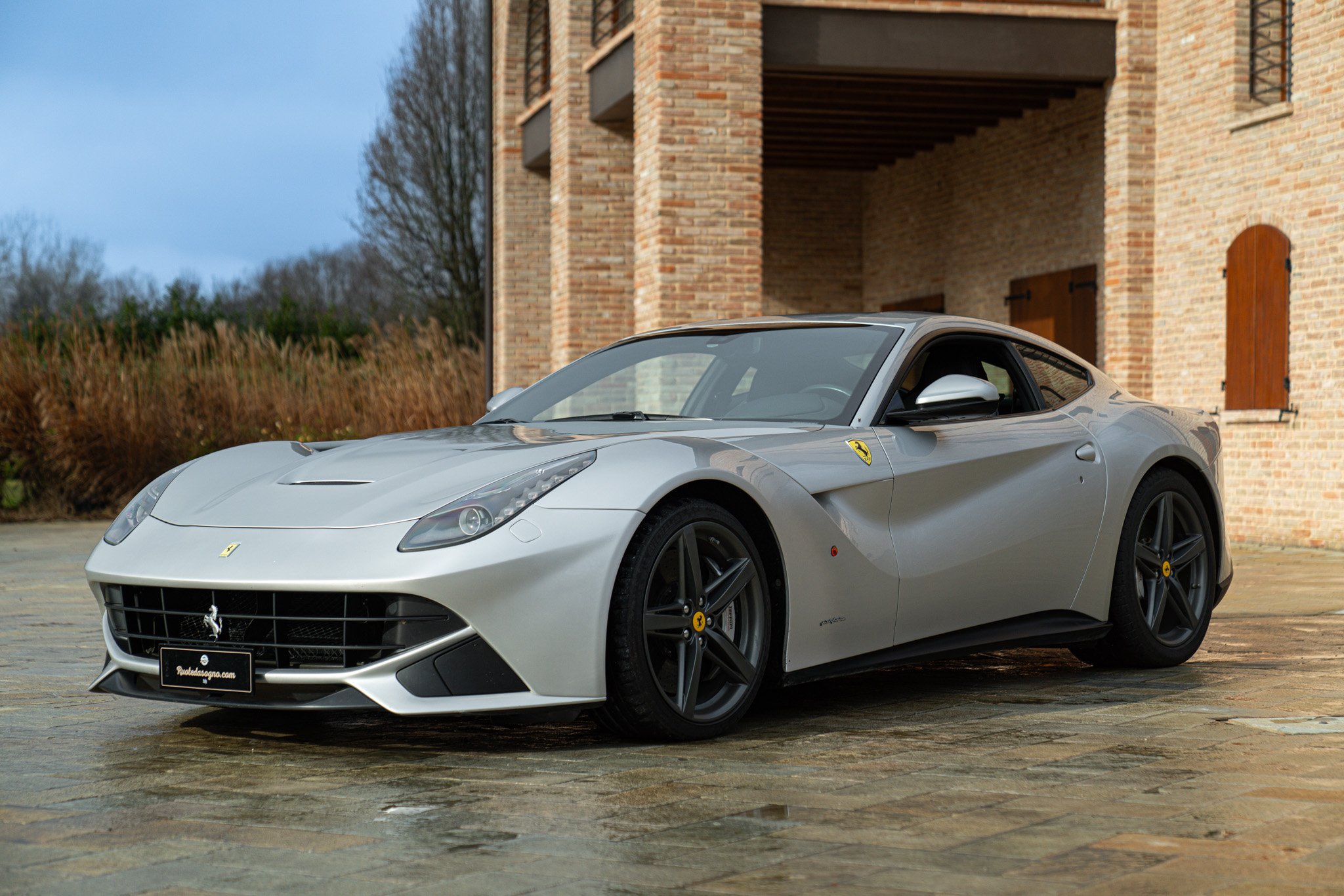 Ferrari F12 BERLINETTA 