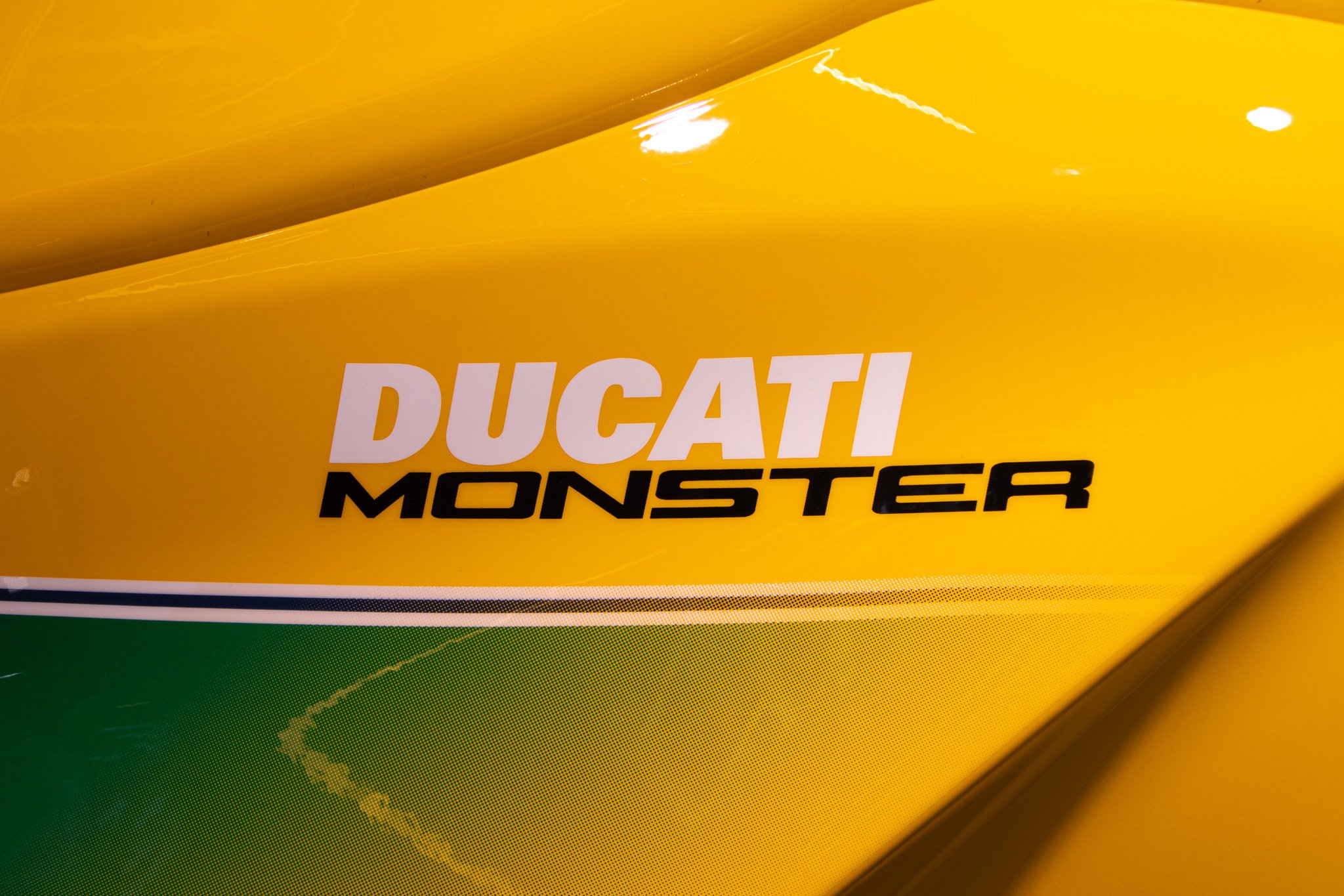 Ducati MONSTER SENNA 