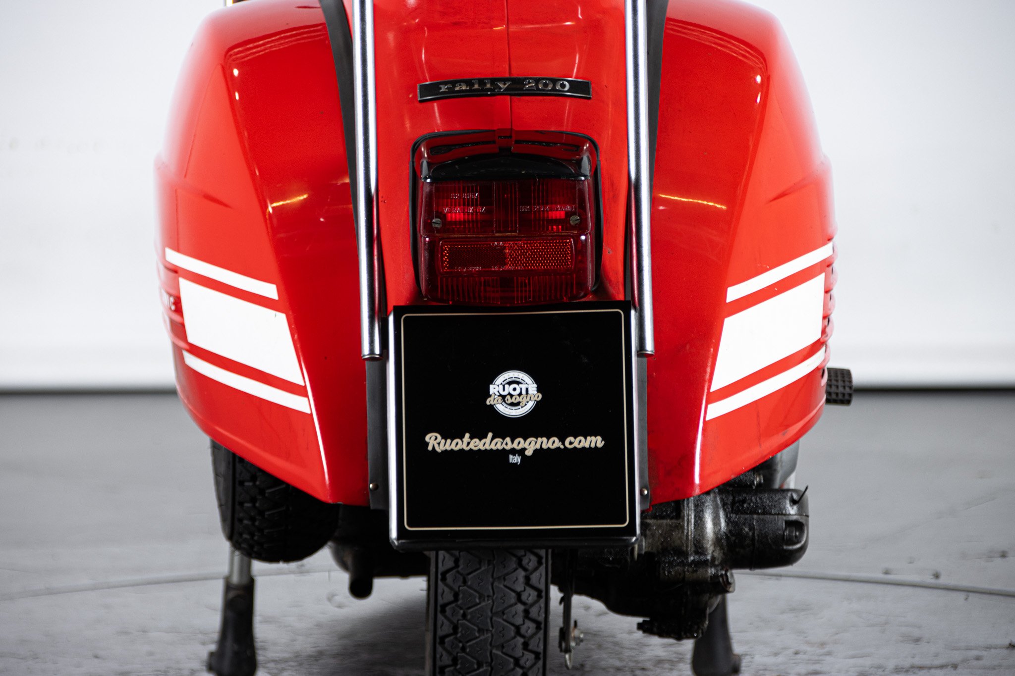 Piaggio VESPA RALLY 200 