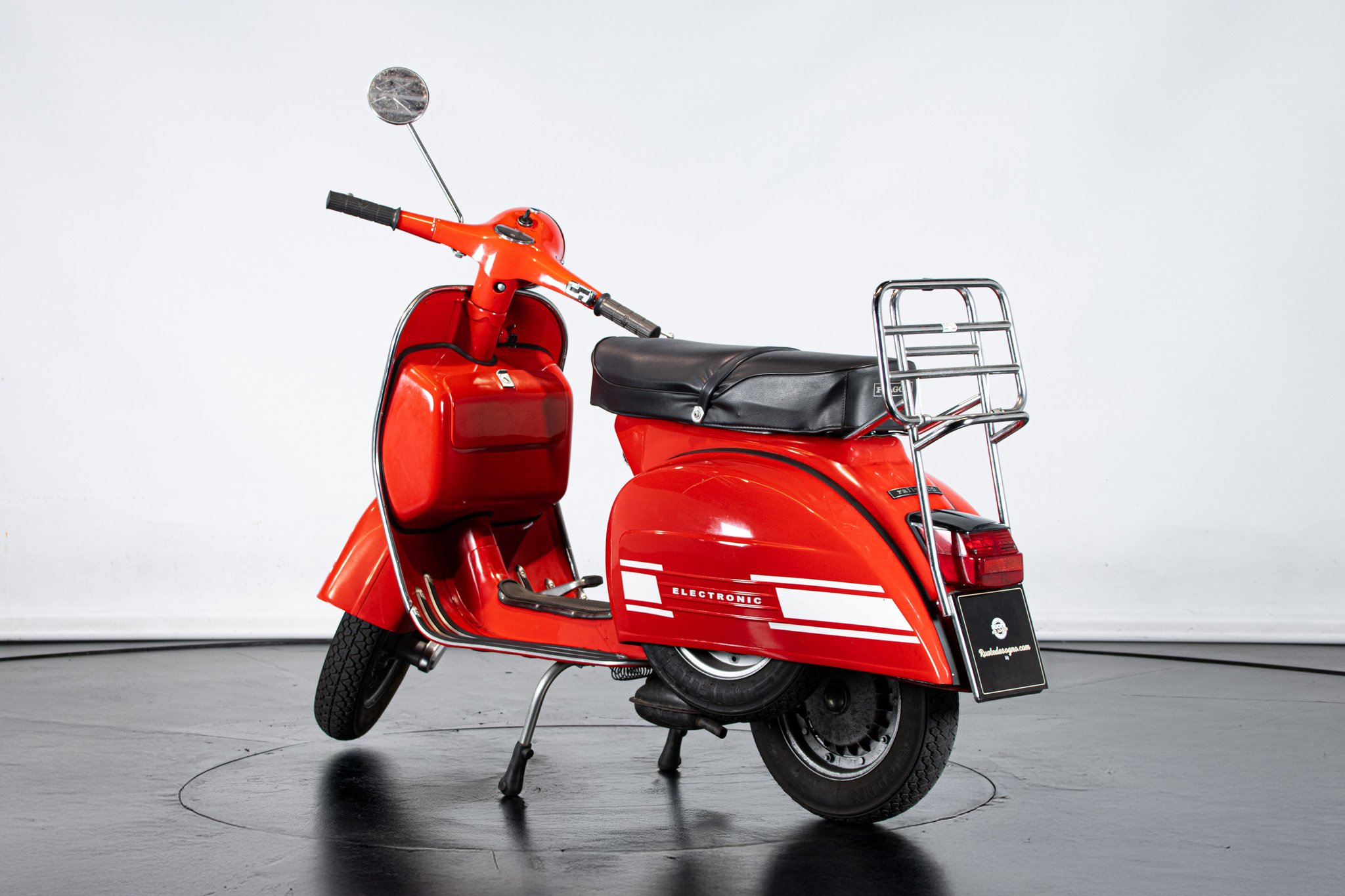 Piaggio VESPA RALLY 200 