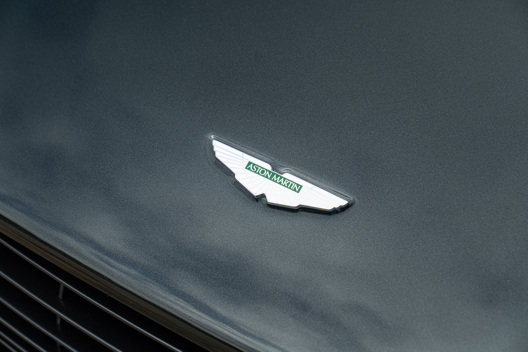 Aston Martin VANTAGE S P10 