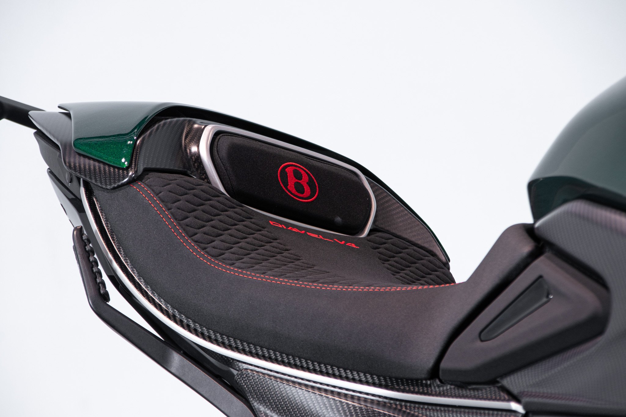 Ducati DUCATI DIAVEL V4 BENTLEY 