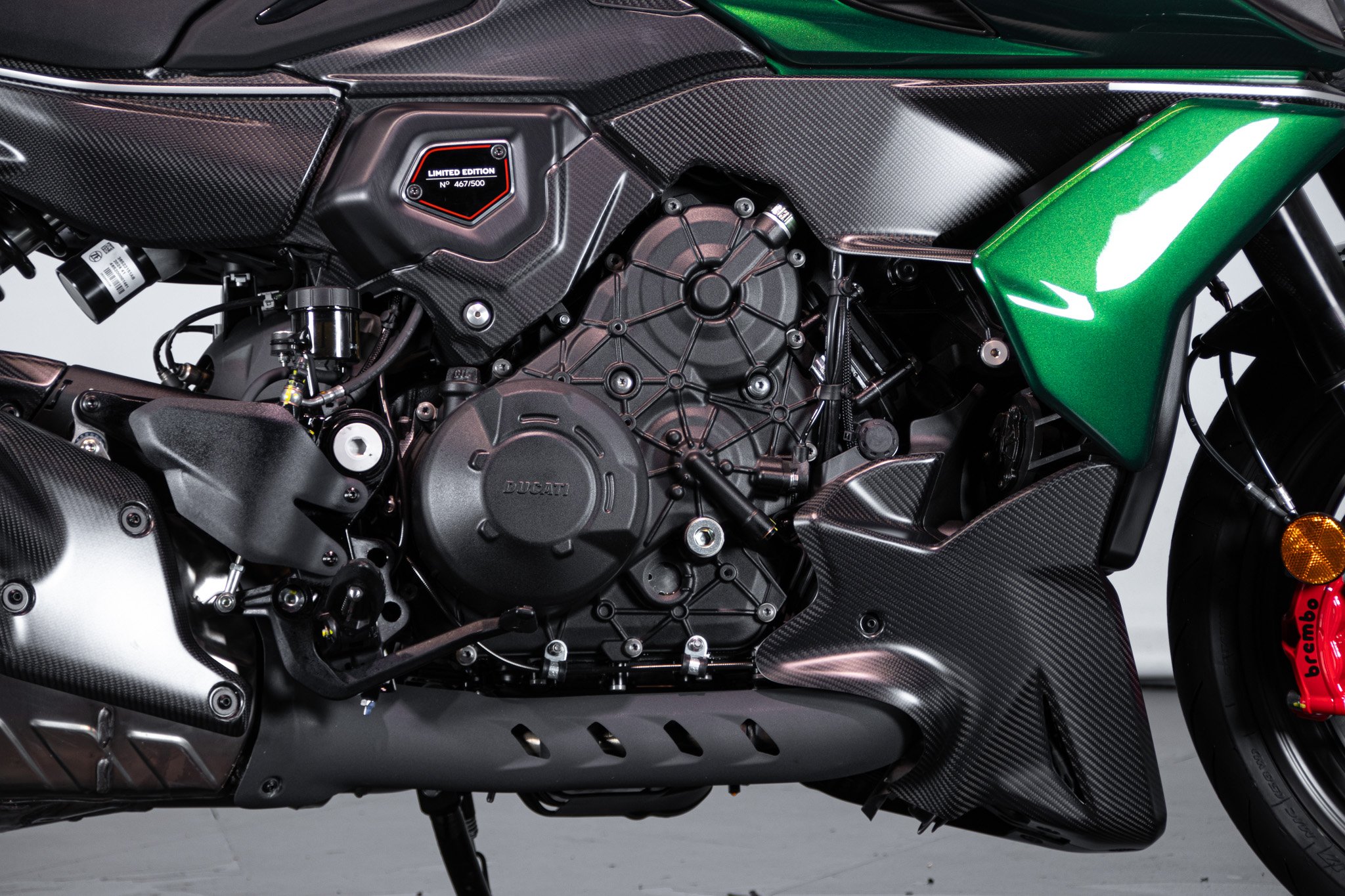 Ducati DUCATI DIAVEL V4 BENTLEY 