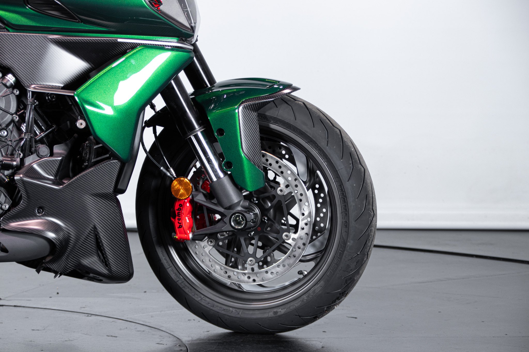 Ducati DUCATI DIAVEL V4 BENTLEY 