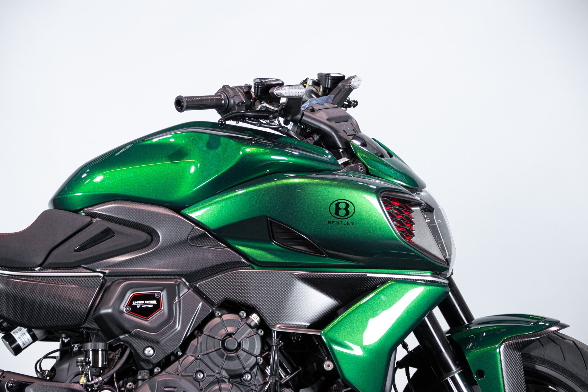 Ducati DUCATI DIAVEL V4 BENTLEY 