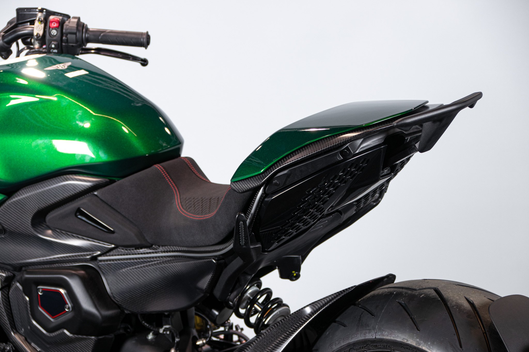 Ducati DUCATI DIAVEL V4 BENTLEY 