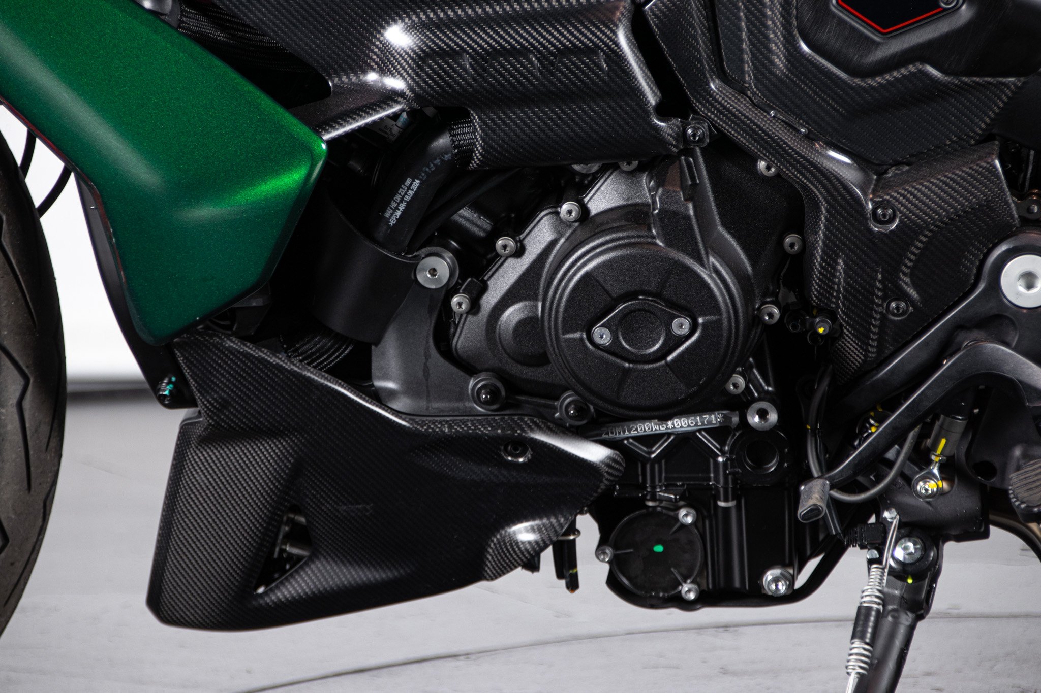 Ducati DUCATI DIAVEL V4 BENTLEY 