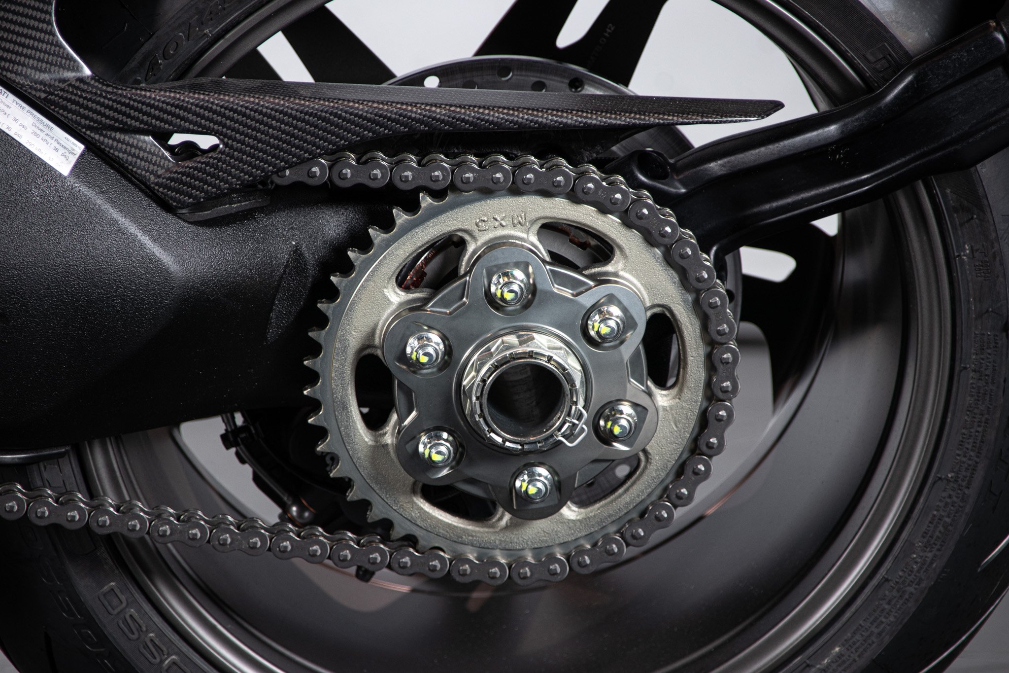 Ducati DUCATI DIAVEL V4 BENTLEY 