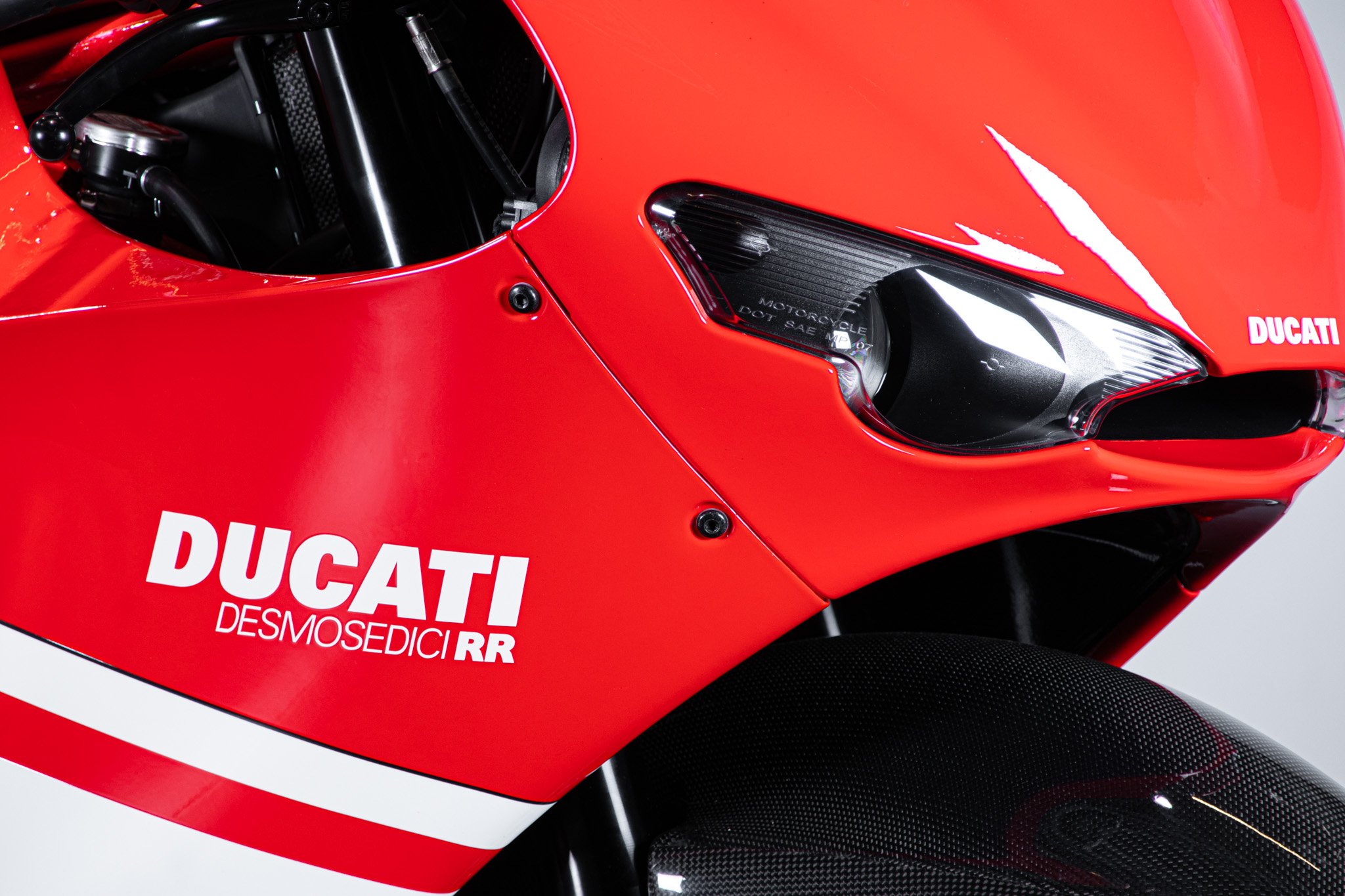 Ducati DUCATI DESMOSEDICI RR 