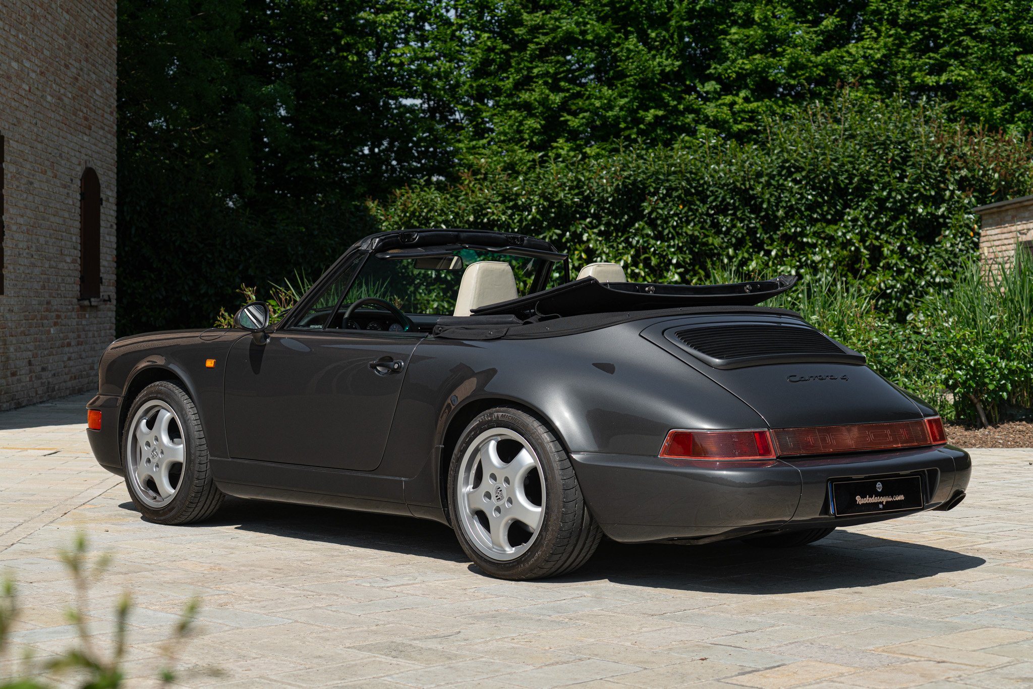 Porsche 964 (911) CARRERA 4 CABRIOLET 