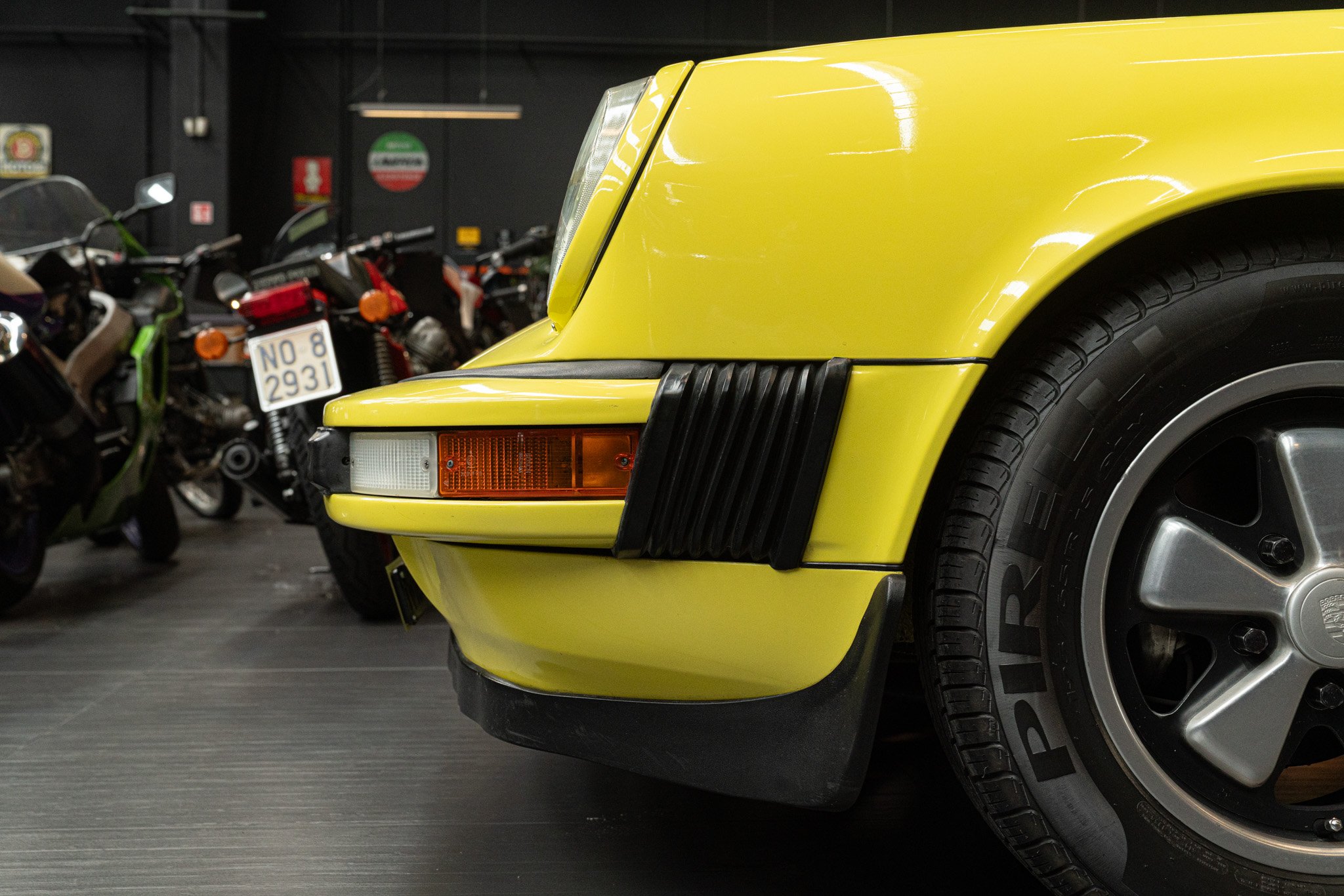 Porsche 911 CARRERA 2.7 TARGA 