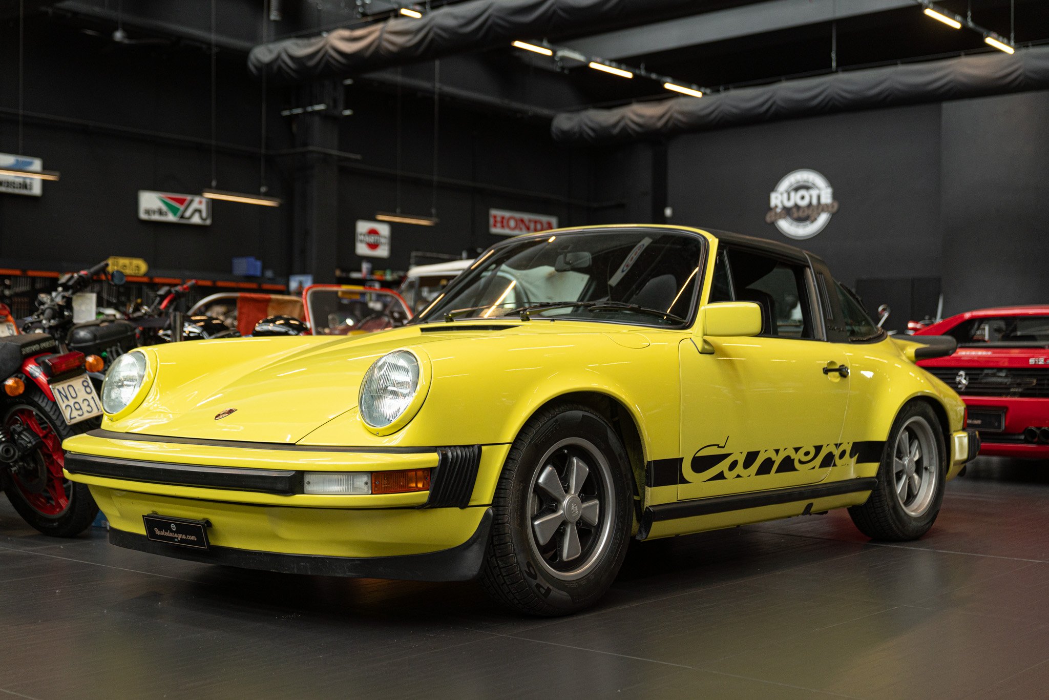 Porsche 911 CARRERA 2.7 TARGA 