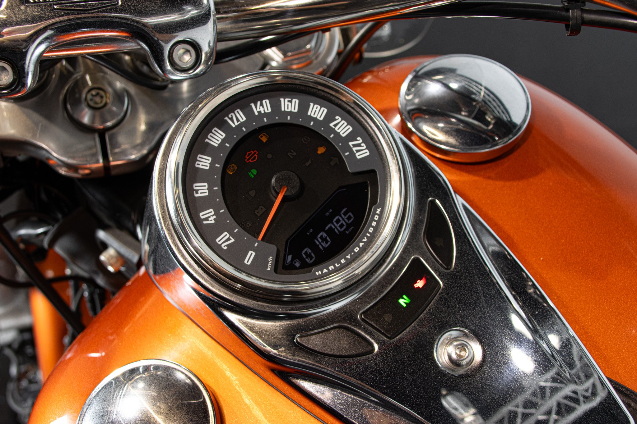 Harley Davidson HERITAGE DELUXE 