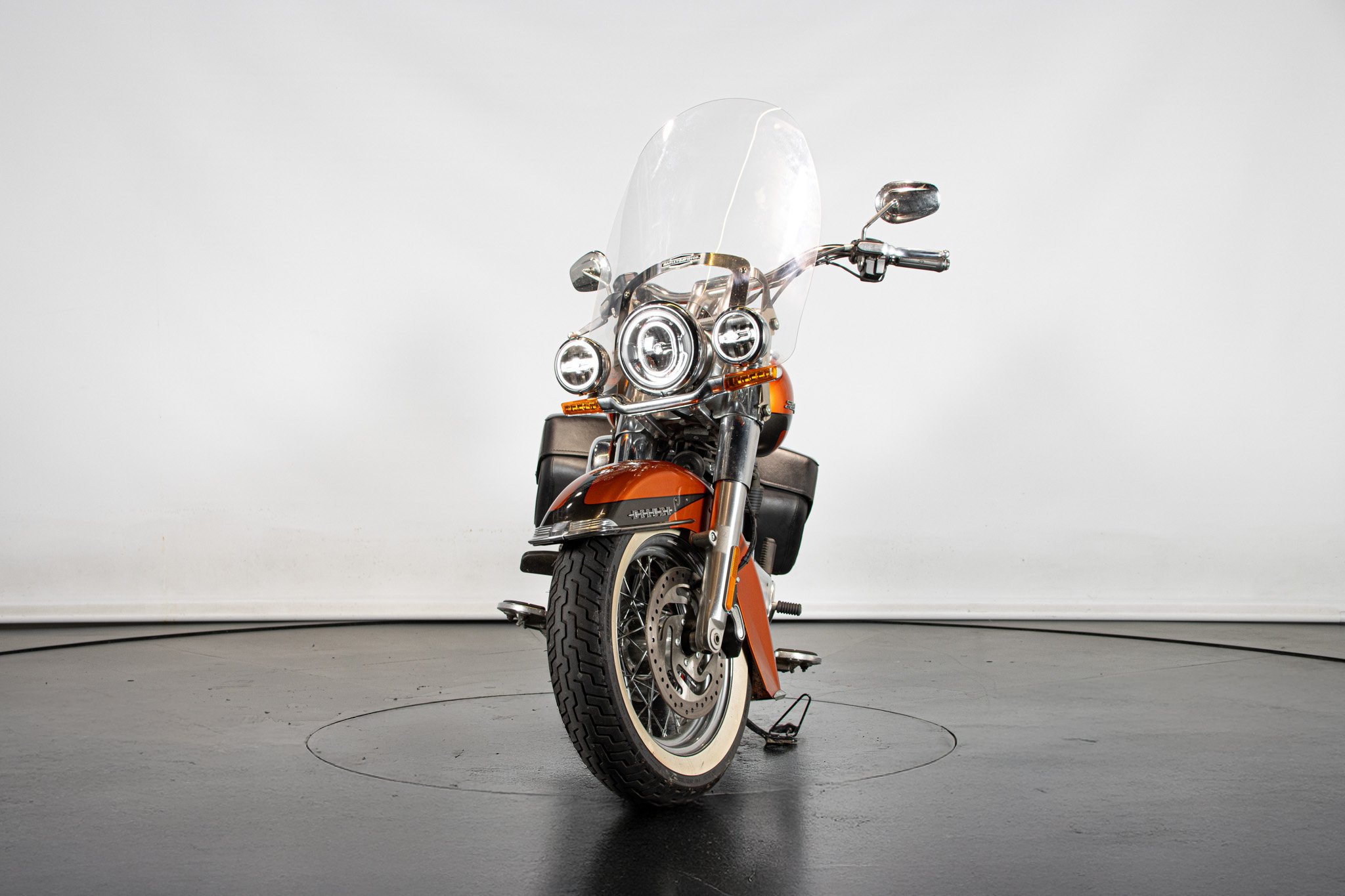 Harley Davidson HERITAGE DELUXE 