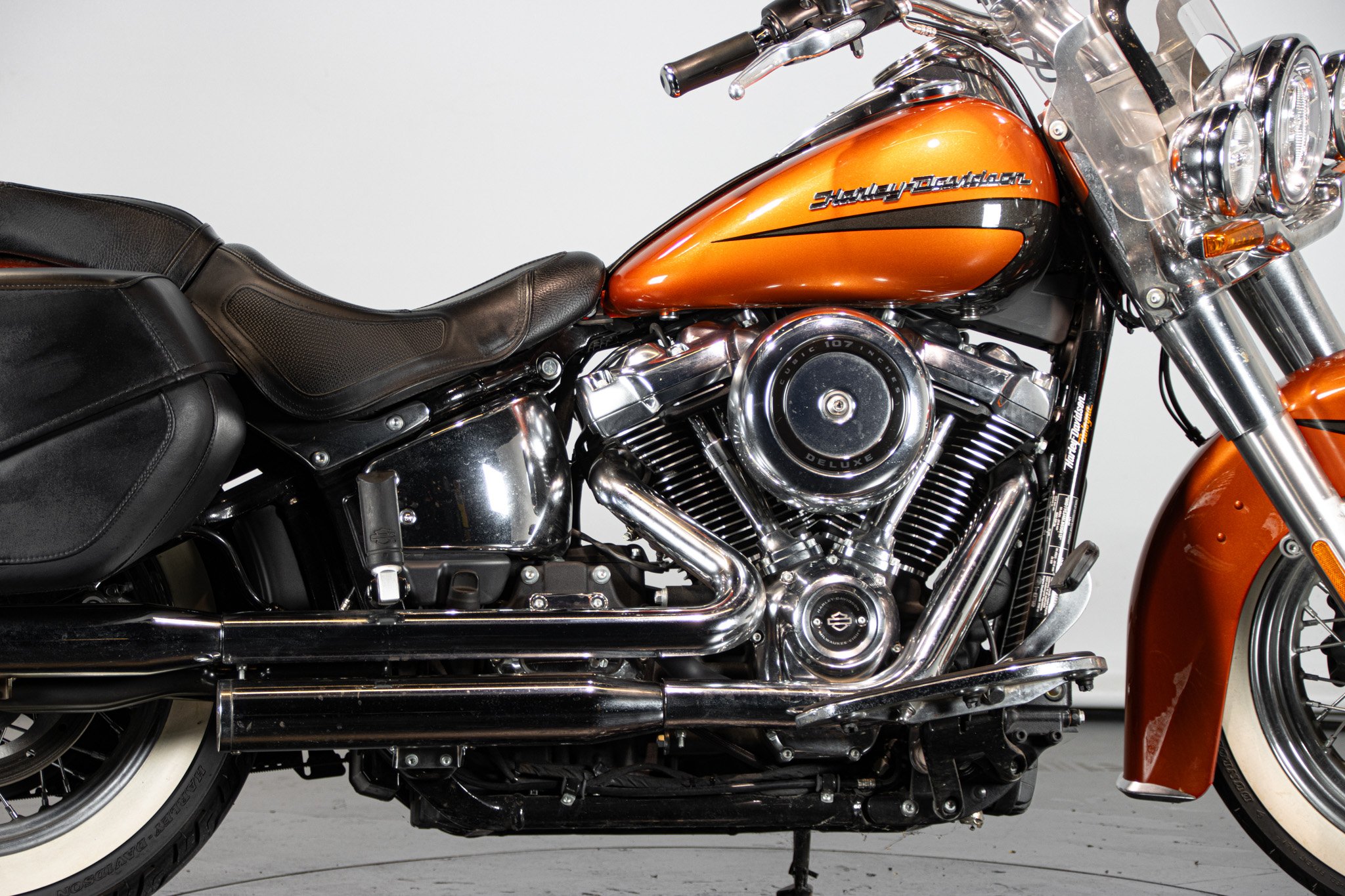 Harley Davidson HERITAGE DELUXE 
