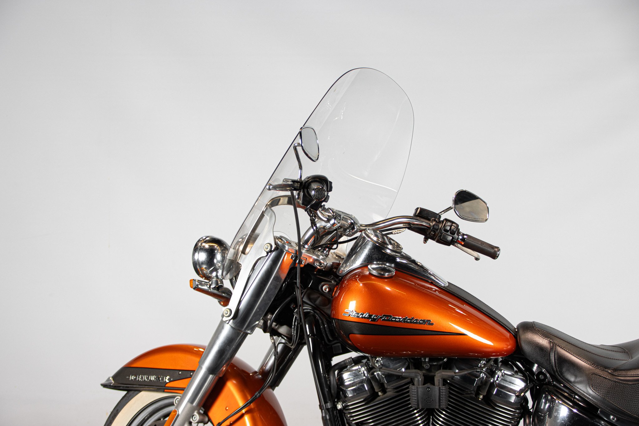 Harley Davidson HERITAGE DELUXE 