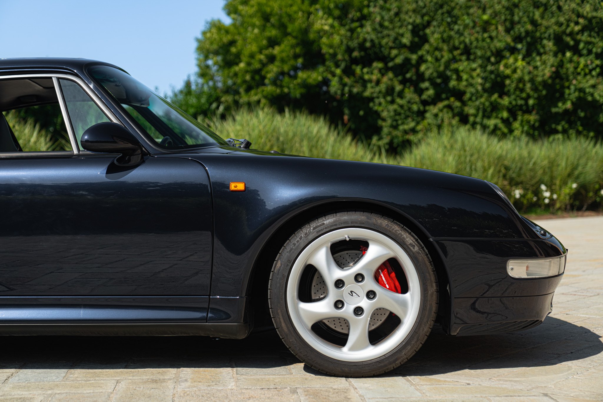 Porsche 993 (911) CARRERA 4S 