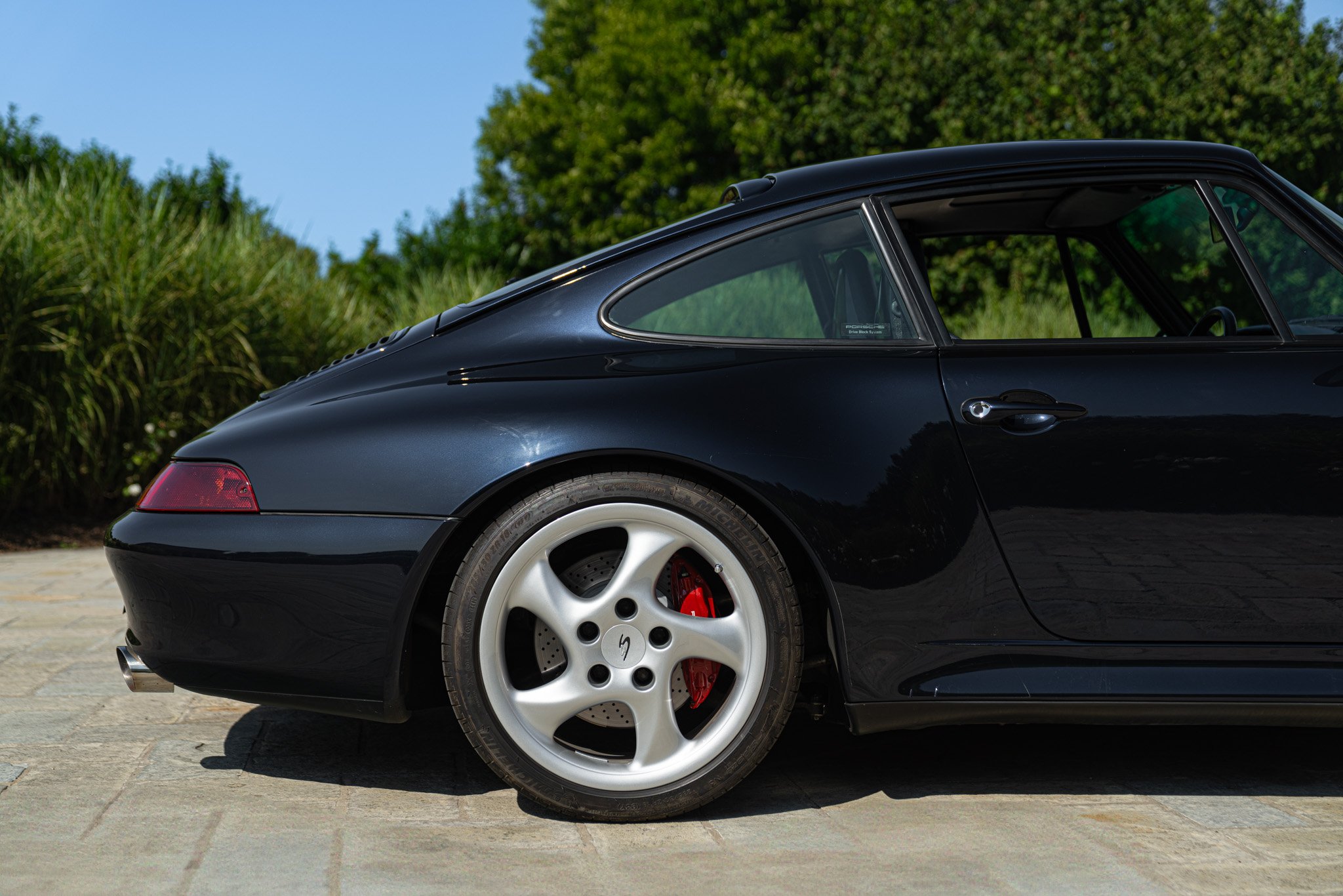 Porsche 993 (911) CARRERA 4S 