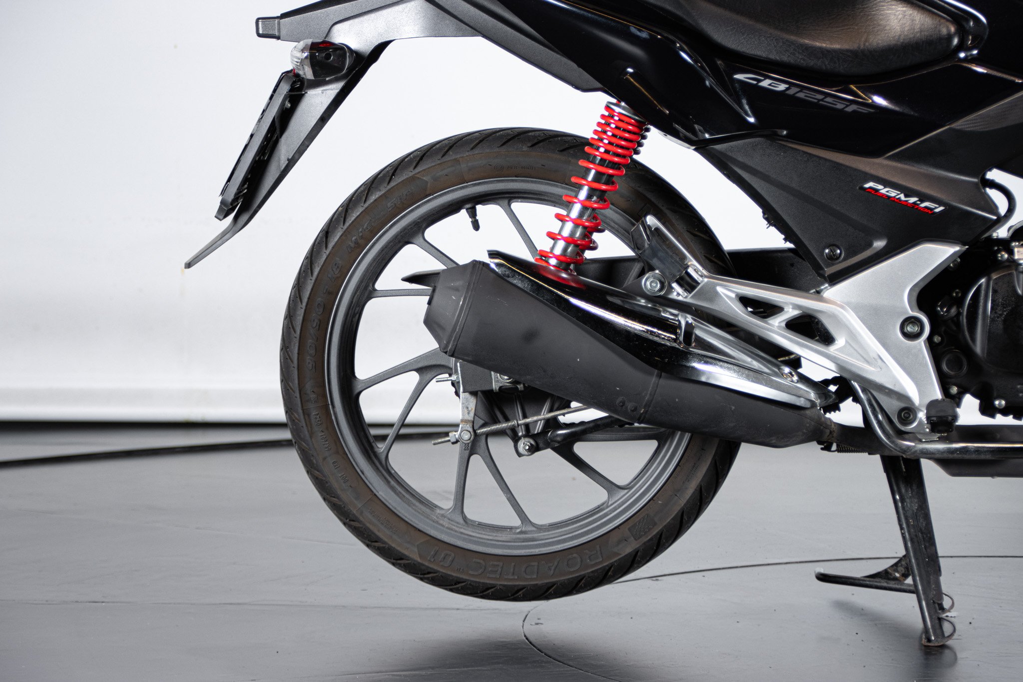 Honda CB 125 F 