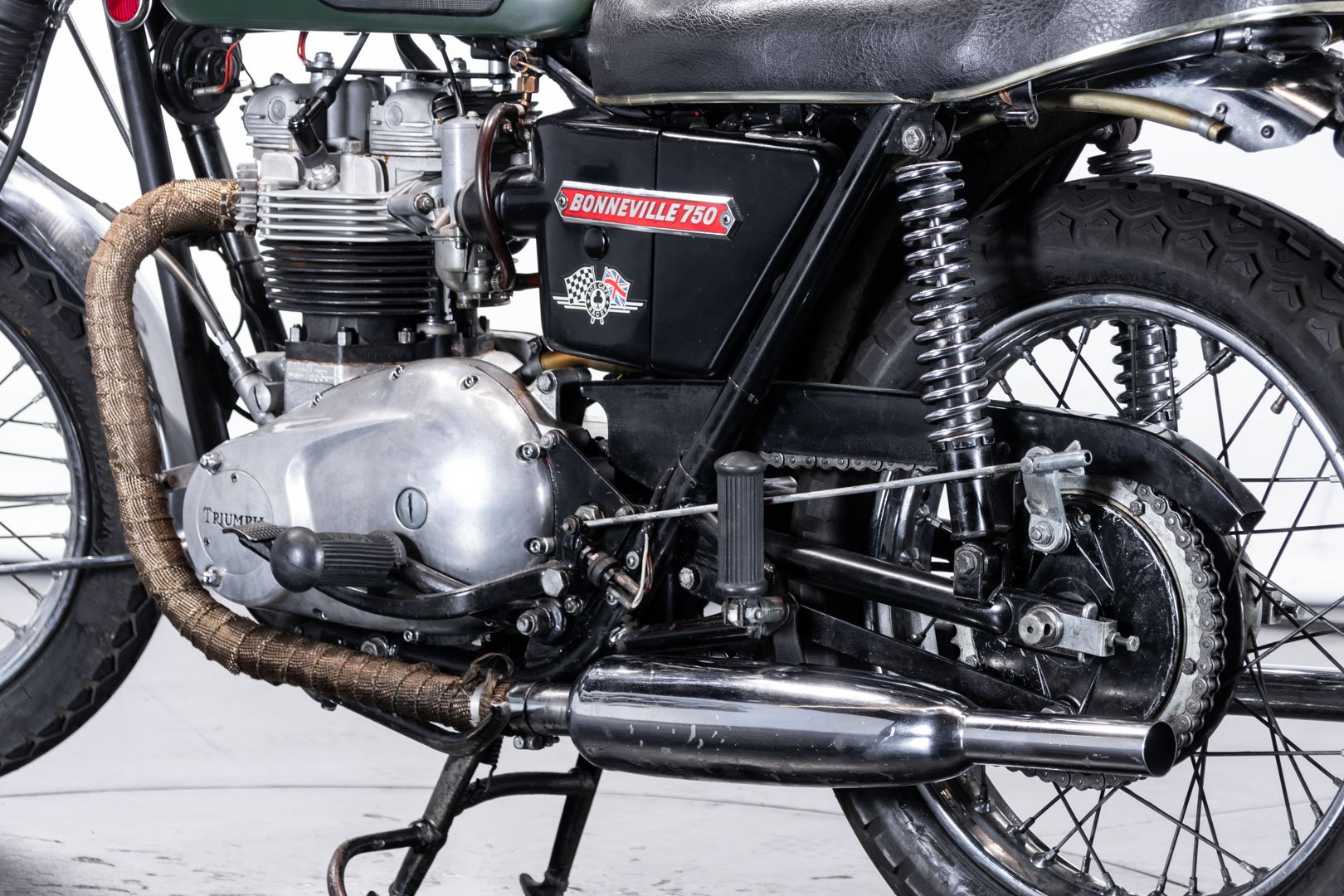 Triumph T140 BONNEVILLE 750 