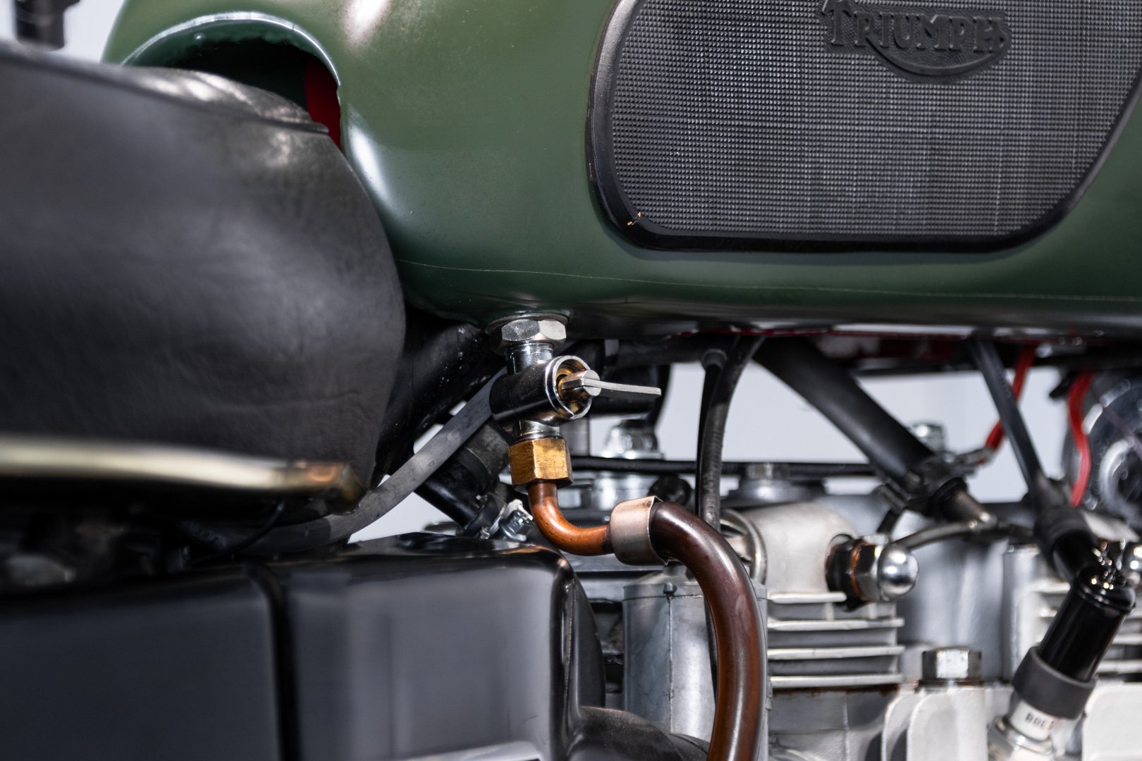 Triumph T140 BONNEVILLE 750 