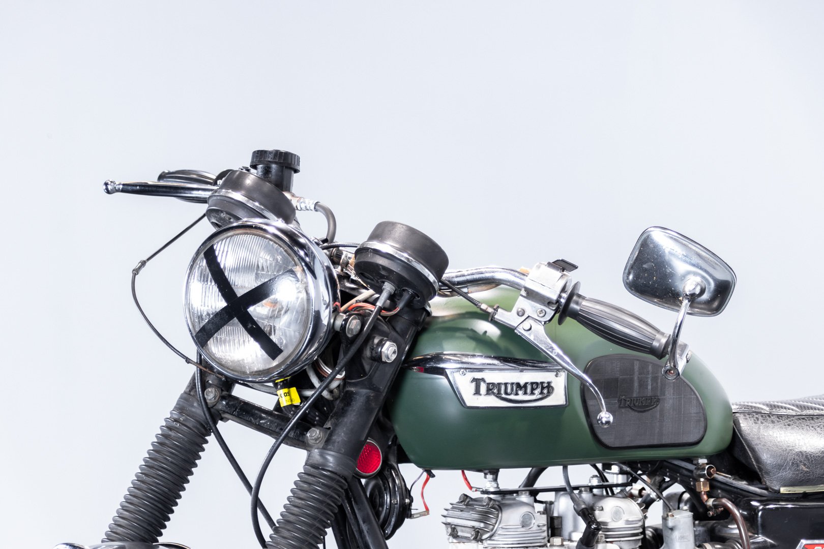 Triumph T140 BONNEVILLE 750 