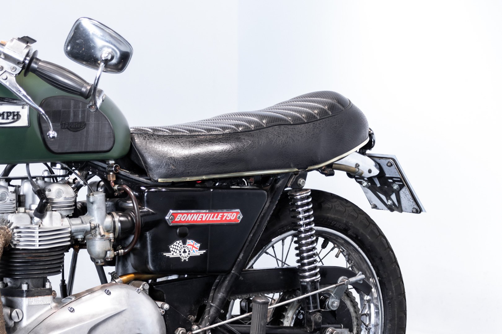 Triumph T140 BONNEVILLE 750 