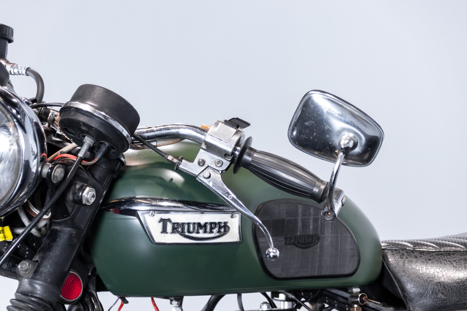 Triumph T140 BONNEVILLE 750 