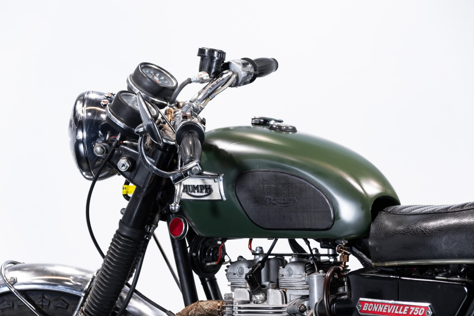 Triumph T140 BONNEVILLE 750 