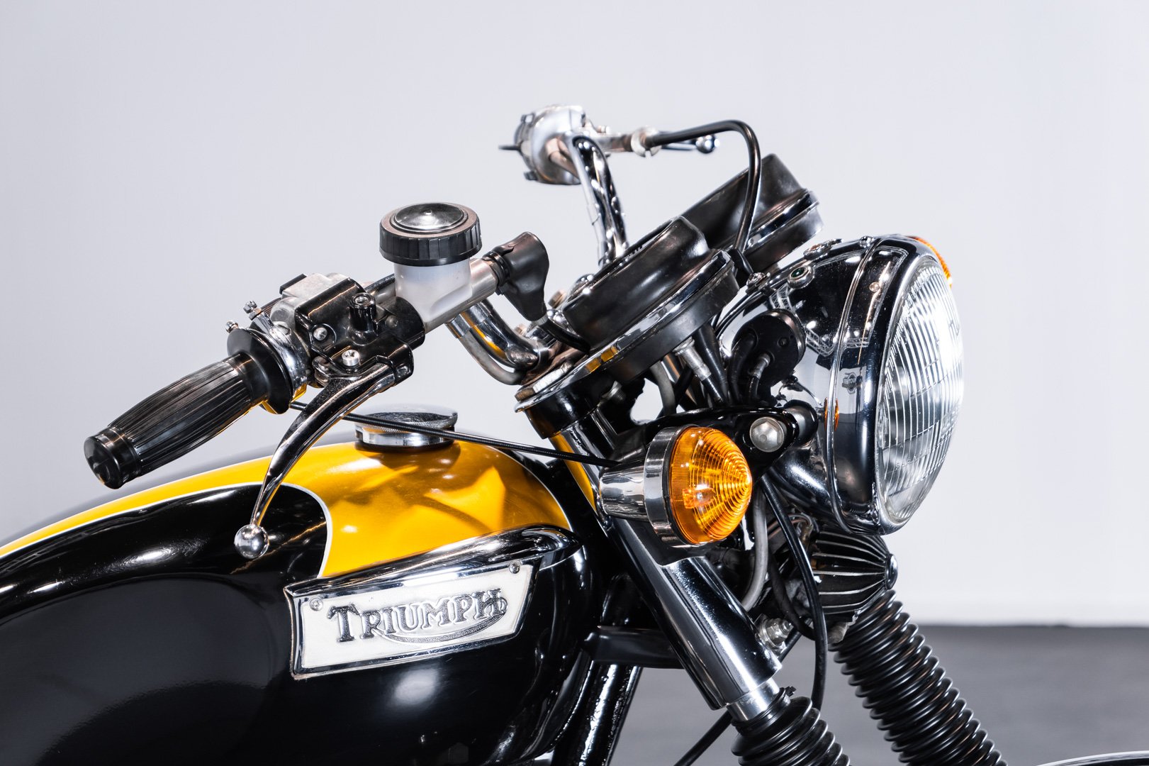 Triumph Triumph Trident 