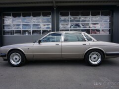 Jaguar XJ40 Sovereign 3.6