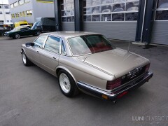 Jaguar XJ40 Sovereign 3.6