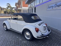 VW Maggiolone Cabrio