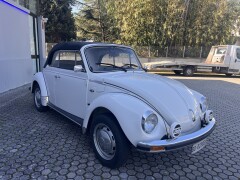VW Maggiolone Cabrio