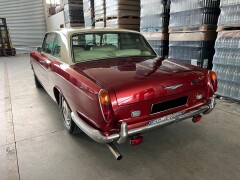 Rolls Royce Corniche 