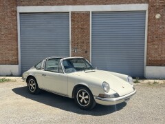 Porsche 911 2.4 T Targa