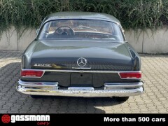 Mercedes Benz 220 SEb W111 Coupe 
