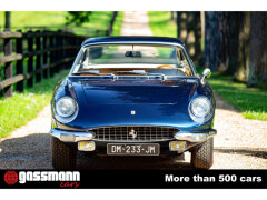 Ferrari 365 GT 2+2 Coupe 