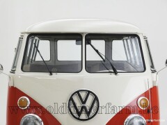 Volkswagen T1 Minibus \'74 