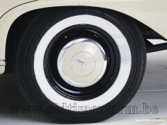 Mercedes Benz 220 S \'60 